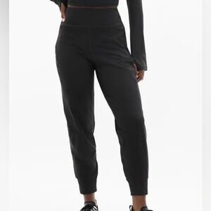Athleta Rainier Jogger, XL, Black black joggers warm fleece lined